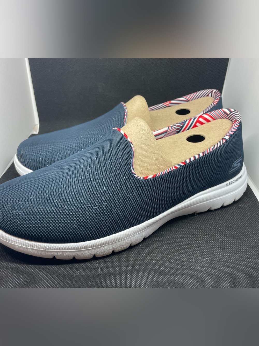 Skechers Women's Slip-On Sneakers - On-The-Go Flex Liberty - Picture 5 of 8